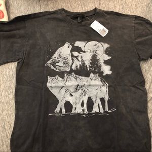 Forever 21 Wolves Wolf Pack Moon Graphic Acid Tee
